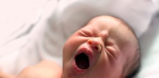 Newborn Baby Care: 41 Mom Hacks to Survive the First 12 Months