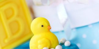 15 crazy fun baby shower games